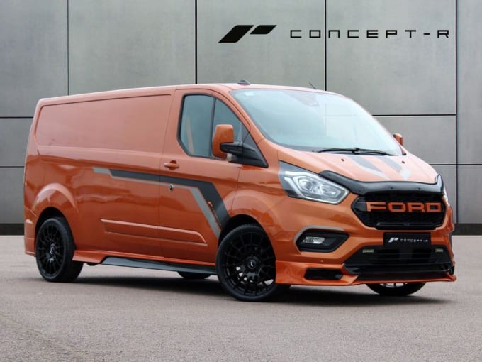 2025 Ford Transit Custom