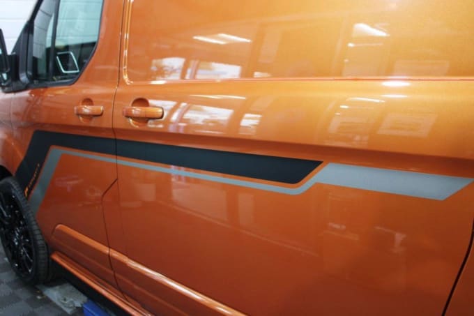 2025 Ford Transit Custom