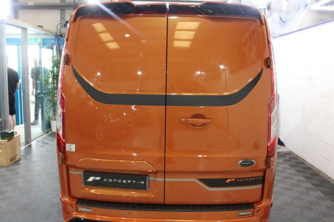 2025 Ford Transit Custom