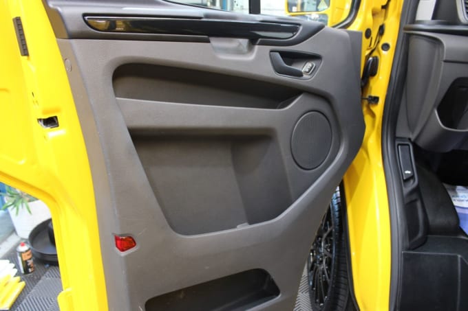 2025 Ford Transit Custom