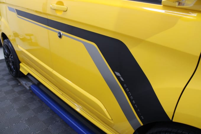 2025 Ford Transit Custom