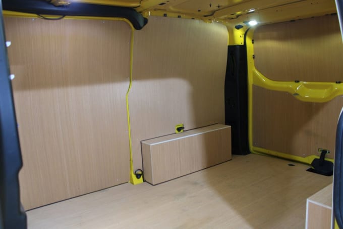 2025 Ford Transit Custom