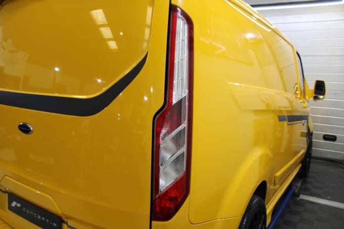 2025 Ford Transit Custom