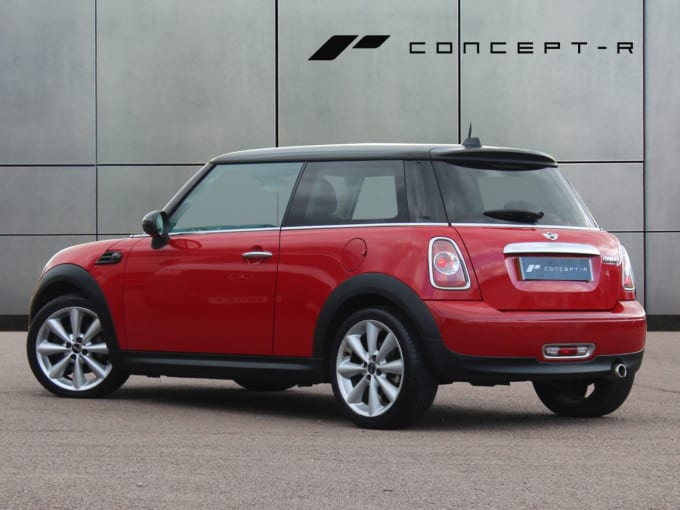 2025 Mini Hatch