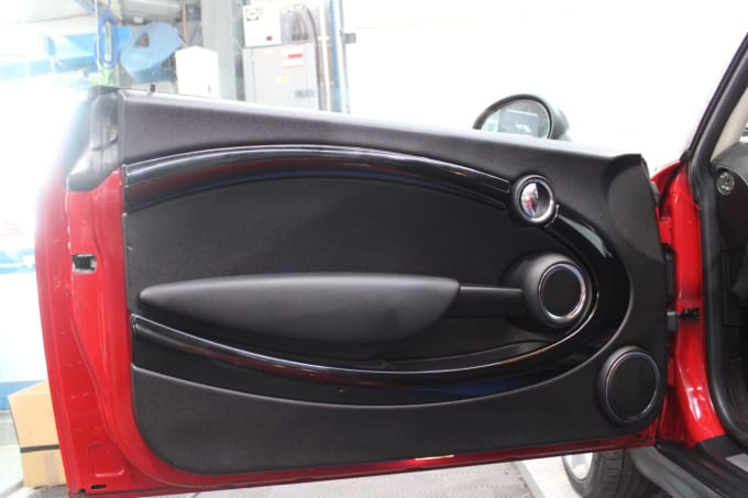2025 Mini Hatch