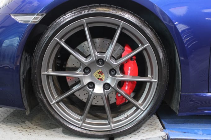 2023 Porsche 718 Boxster