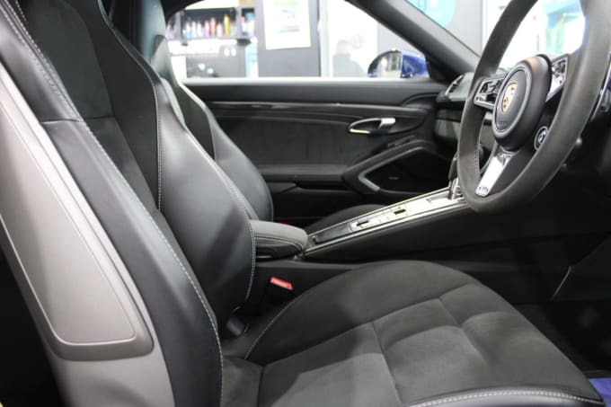 2023 Porsche 718 Boxster