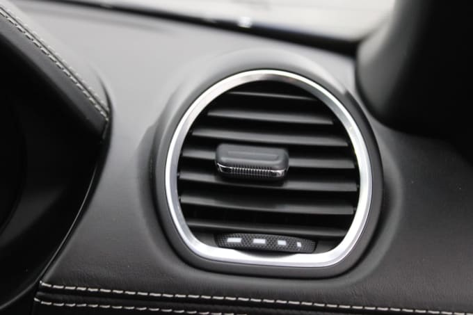 2023 Porsche 718 Boxster