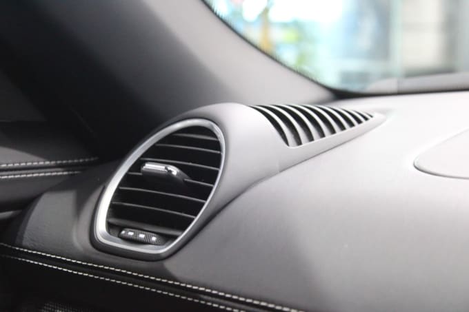 2023 Porsche 718 Boxster