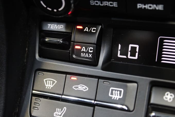 2023 Porsche 718 Boxster