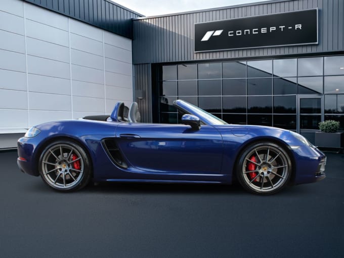 2023 Porsche 718 Boxster