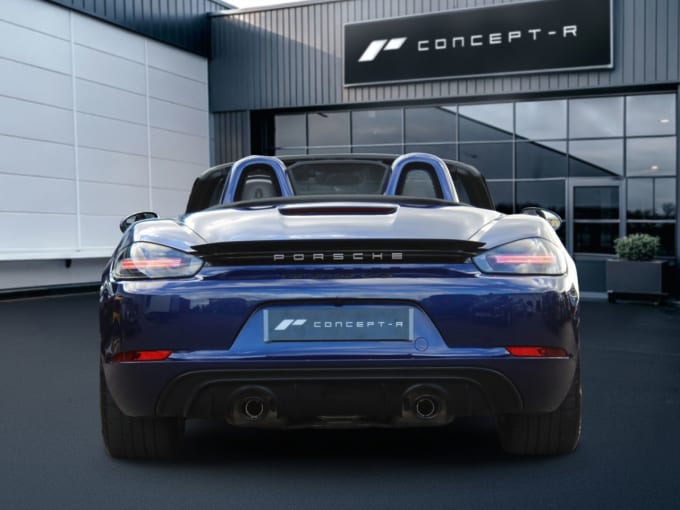 2023 Porsche 718 Boxster