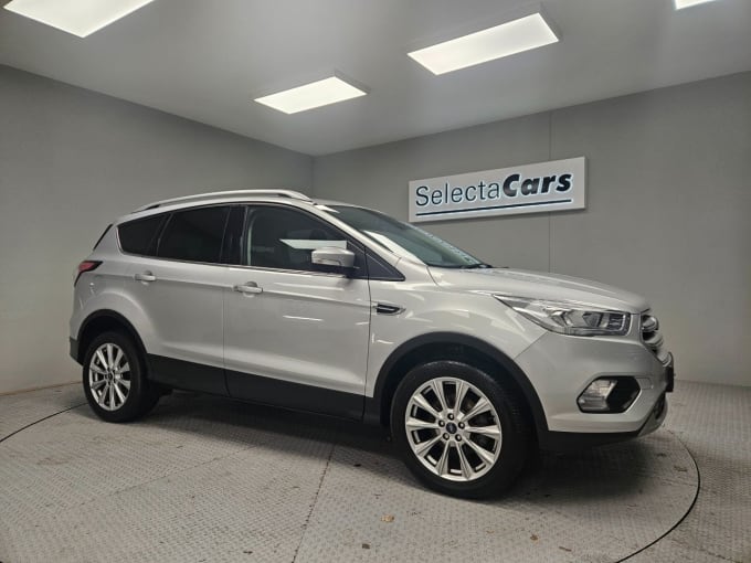 2025 Ford Kuga