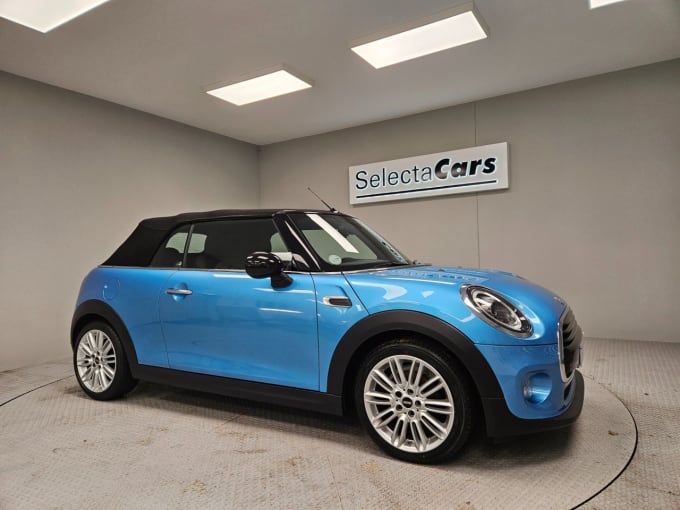 2025 Mini Convertible