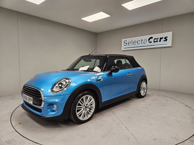 2025 Mini Convertible