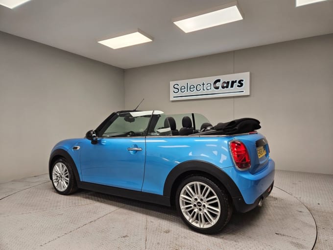 2025 Mini Convertible