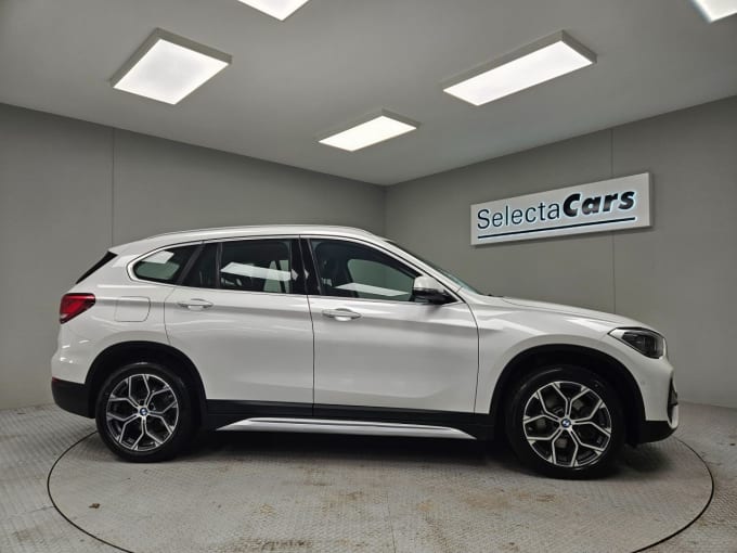 2025 BMW X1