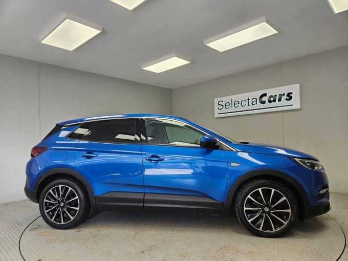 2025 Vauxhall Grandland X