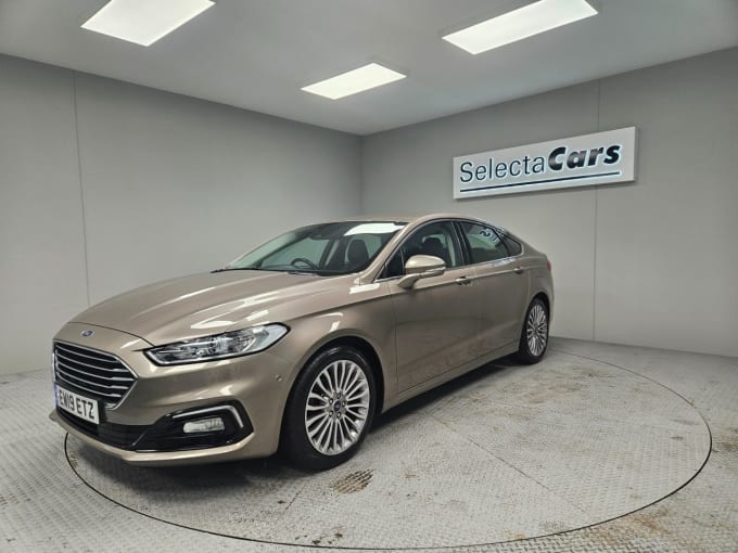 2025 Ford Mondeo