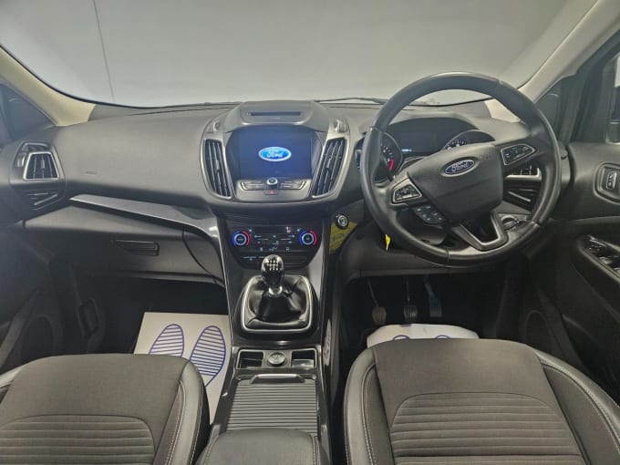 2025 Ford Kuga