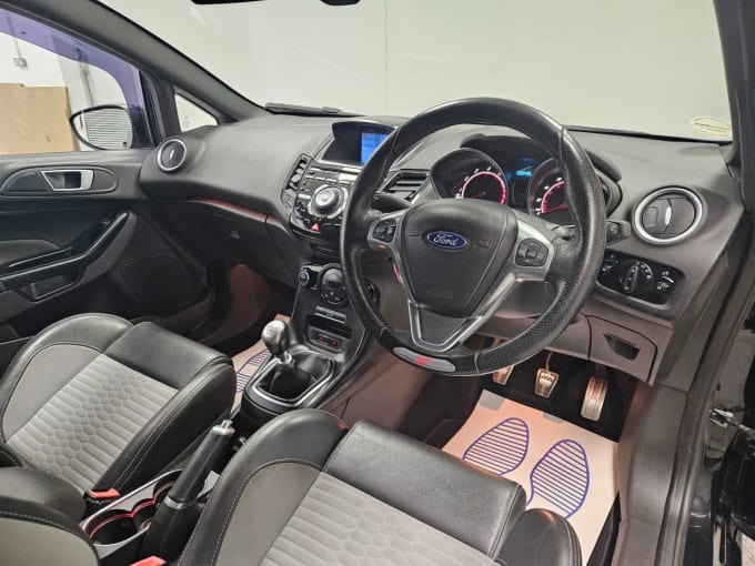 2025 Ford Fiesta