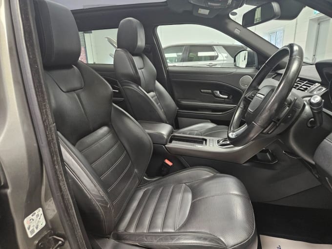 2025 Land Rover Range Rover Evoque