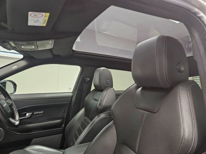 2025 Land Rover Range Rover Evoque
