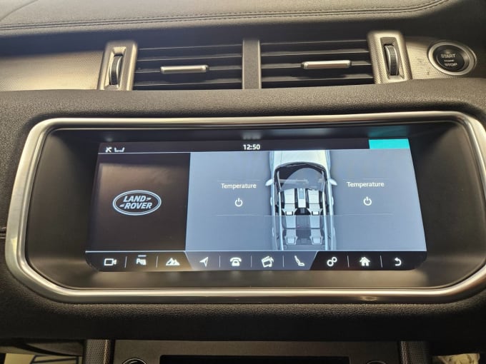 2025 Land Rover Range Rover Evoque