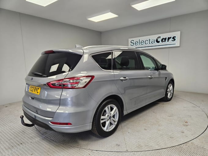 2025 Ford S-max