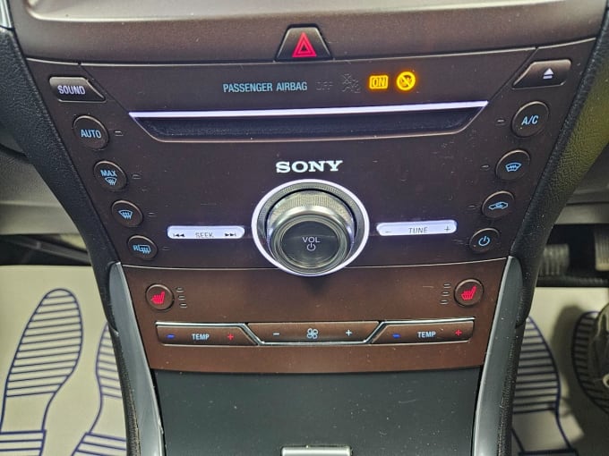 2025 Ford S-max