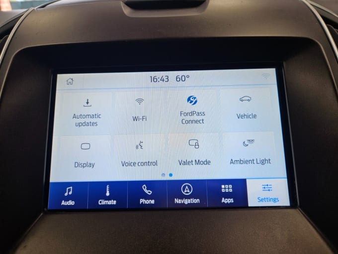2025 Ford S-max