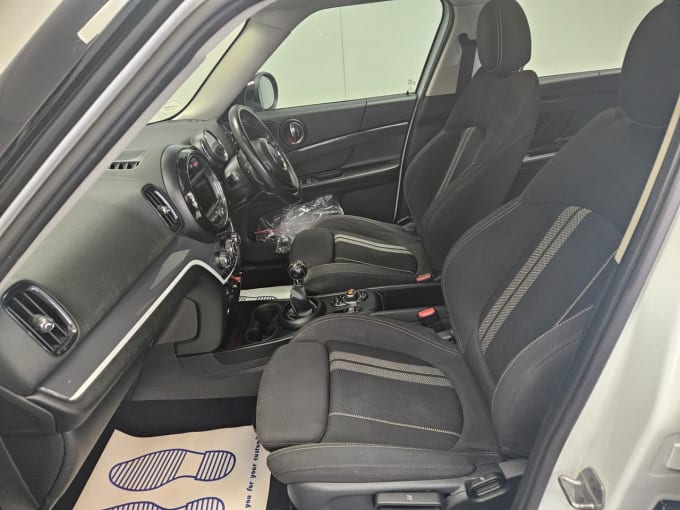 2025 Mini Countryman