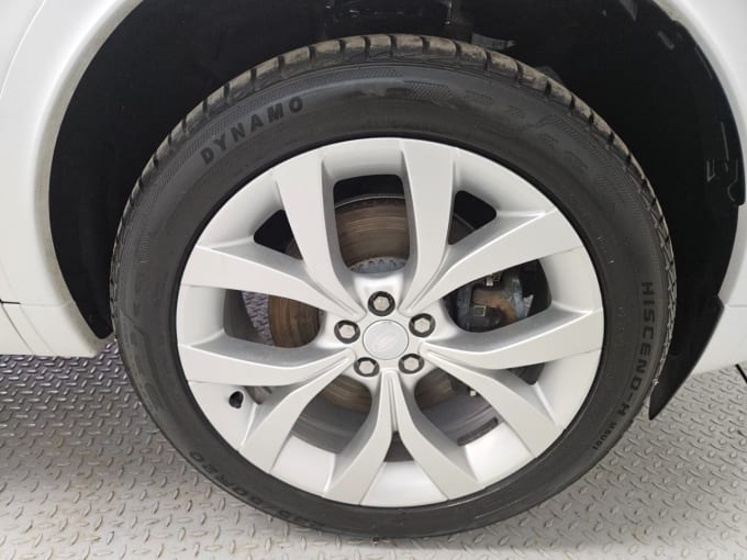 2025 Land Rover Discovery Sport