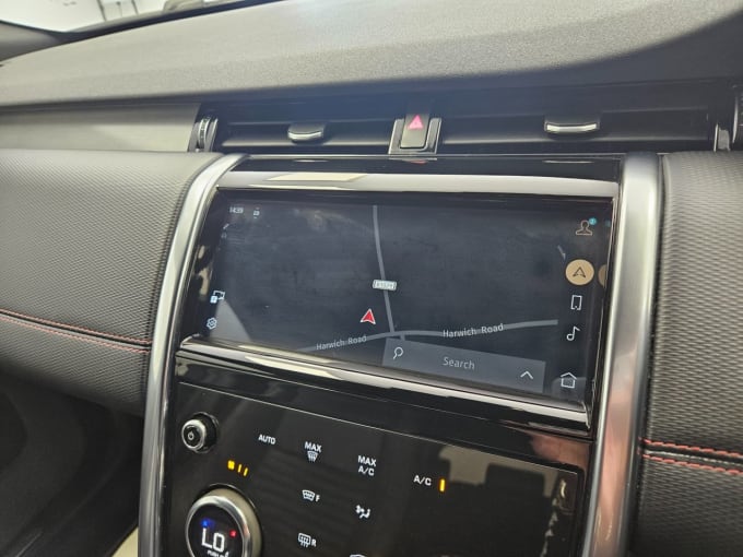 2025 Land Rover Discovery Sport