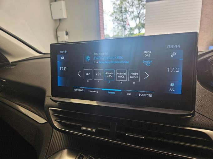 2025 Peugeot 5008