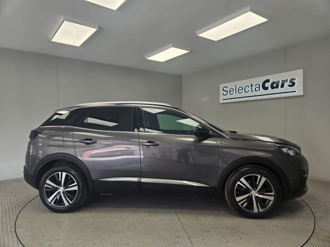 2025 Peugeot 3008