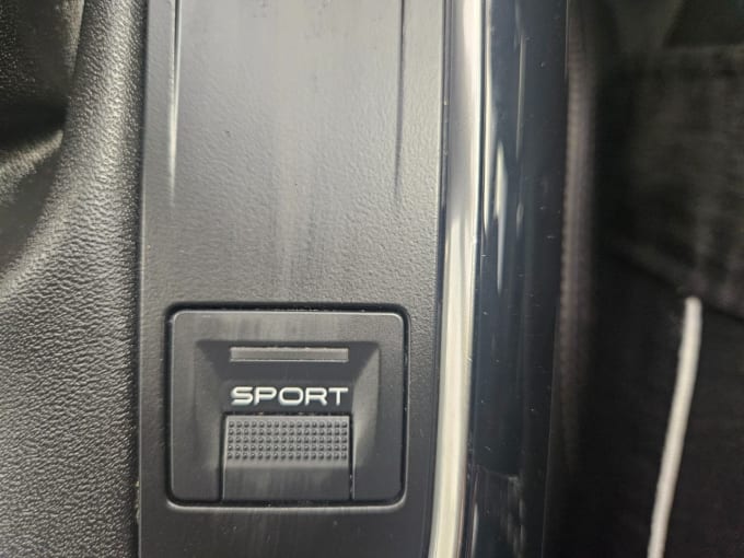 2025 Peugeot 3008