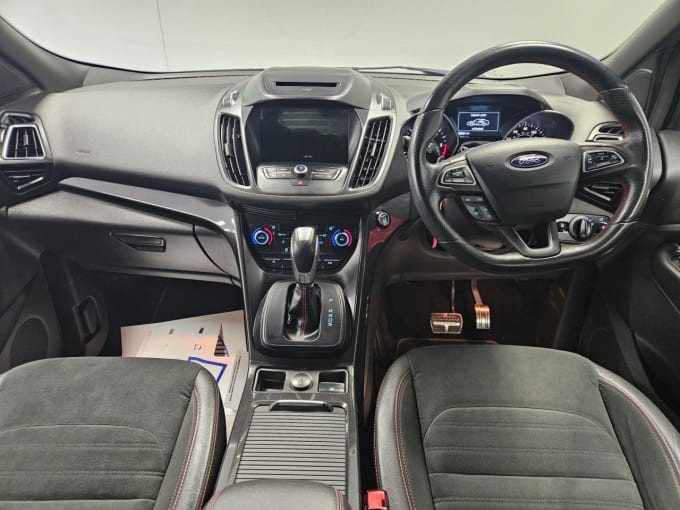 2025 Ford Kuga
