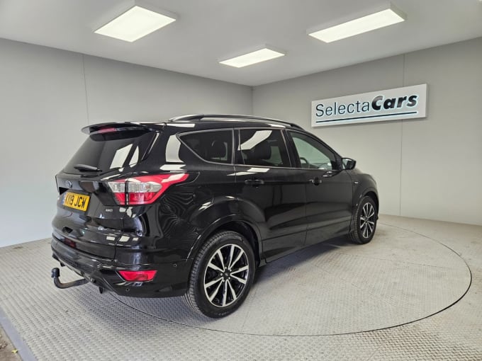 2025 Ford Kuga