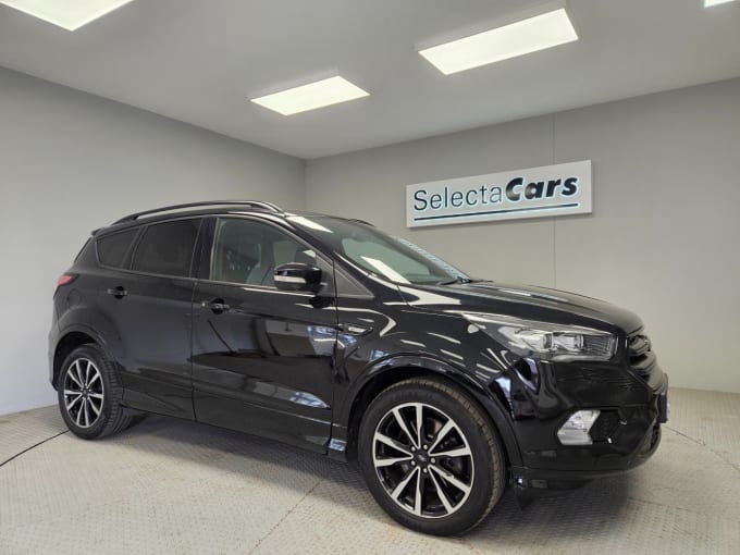 2025 Ford Kuga