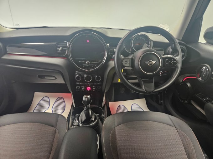 2025 Mini Hatch