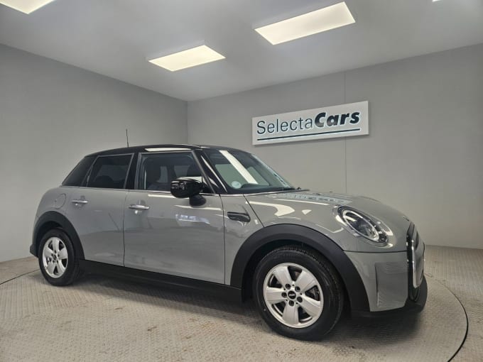 2025 Mini Hatch