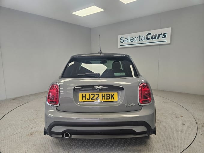 2025 Mini Hatch