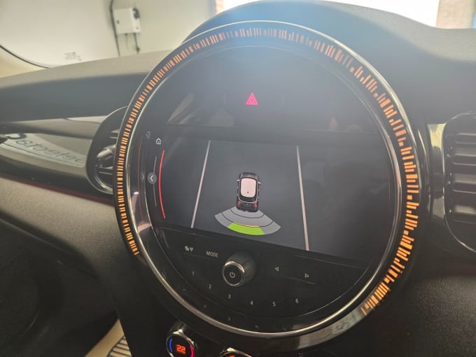 2025 Mini Hatch
