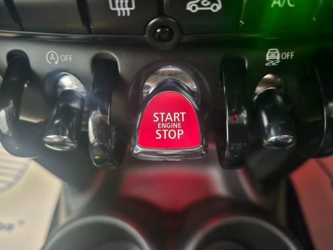2025 Mini Hatch