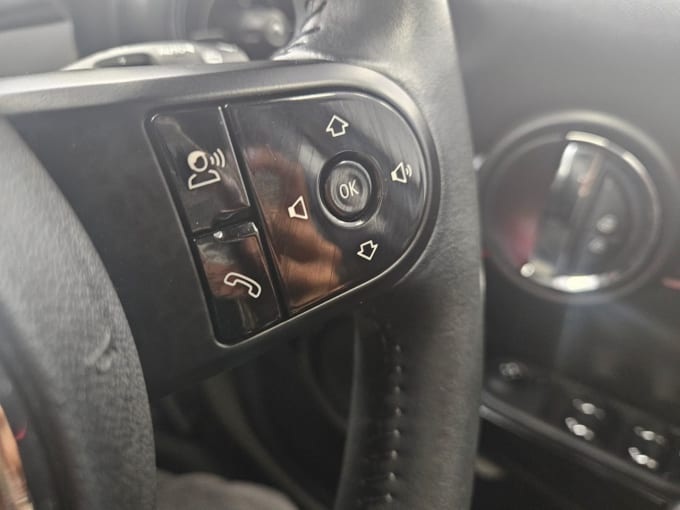 2025 Mini Hatch