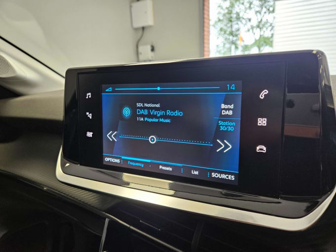 2025 Peugeot 208