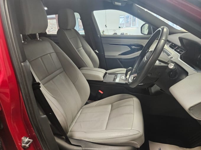 2025 Land Rover Range Rover Evoque
