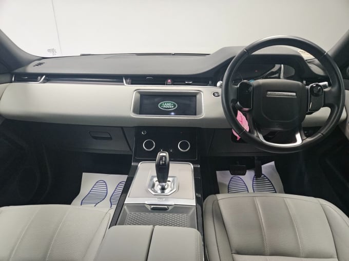 2025 Land Rover Range Rover Evoque