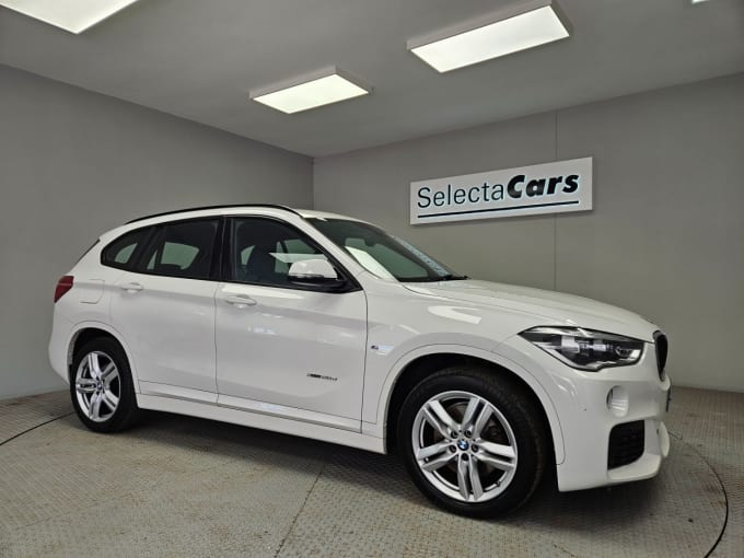 2025 BMW X1